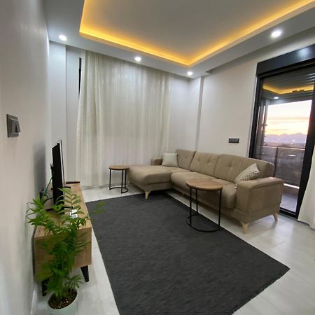 Antalya Havalimanina Yakin Havuzlu 1+1 Lux Daire Luaran gambar